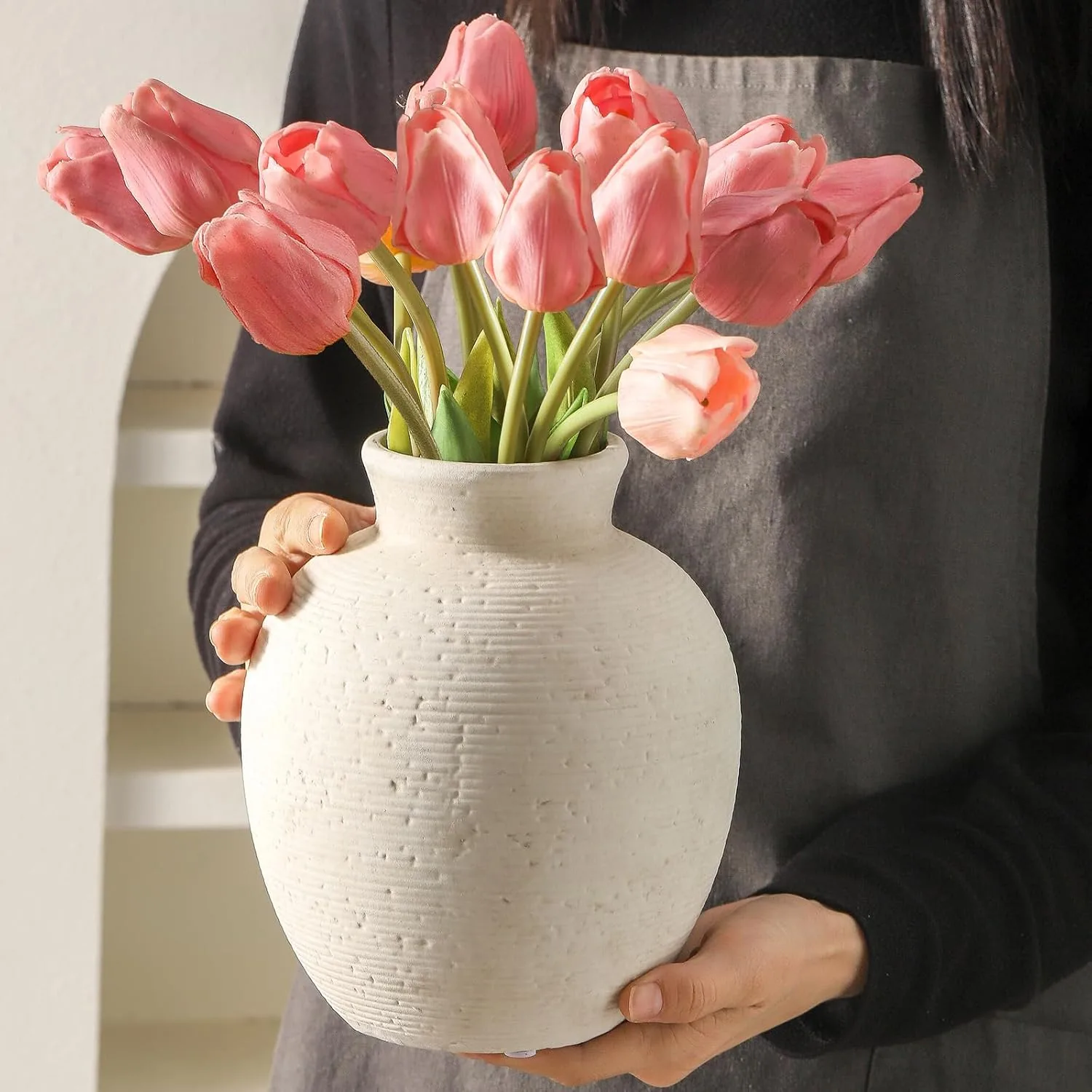 floydsummit 7.4" Rustic Ceramic Flower Vase, Handcrafted Farmhouse Table Vase for Mantel, Shelf & Dining Decor - Image 3
